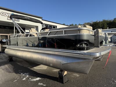 BOATZON | Tahoe Pontoons Sport Quad Lounge  21 FT 2026