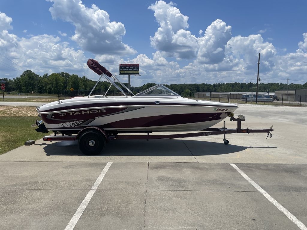 2012 Tahoe Q5i - Sold Boat