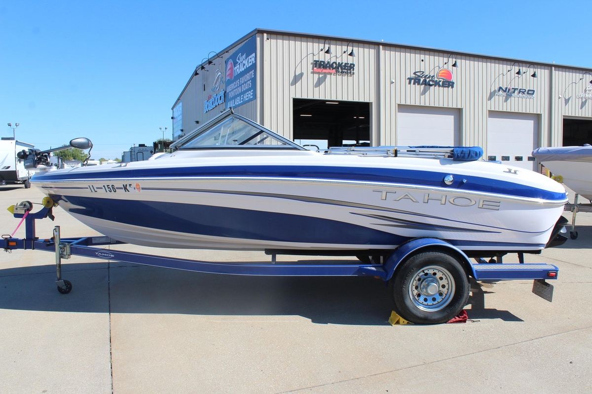 2008 Tahoe Q5i SF - Sold Boat