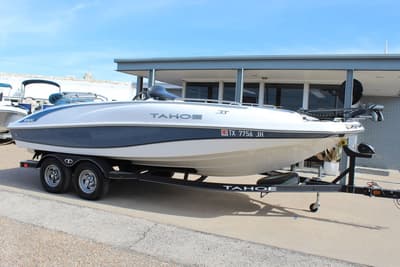 BOATZON | Tahoe® 215 Xi 2020