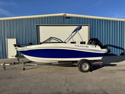 BOATZON | Tahoe® 450 TF 2018