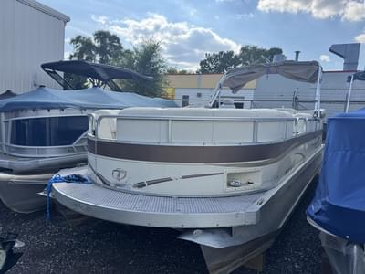 BOATZON | Tahoe® Grand Elite 25 2005
