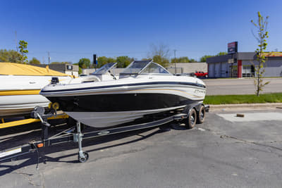 BOATZON | Tahoe® Q7 2010
