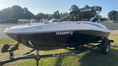 BOATZON | Tahoe® T16 2023