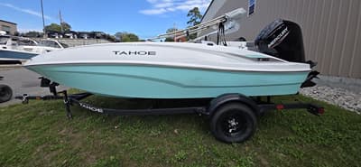 BOATZON | Tahoe® T16 2027