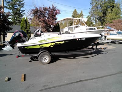 BOATZON | Tahoe® T18 2022