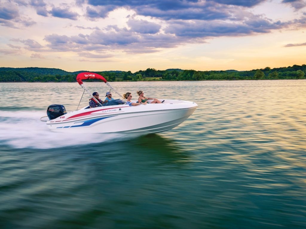 2024 Tahoe® T18 - Sold Boat