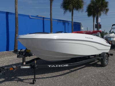BOATZON | Tahoe® T18 2026 BOATZON | Tahoe® T18 2026