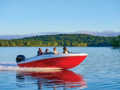 BOATZON | Tahoe® T18 2026