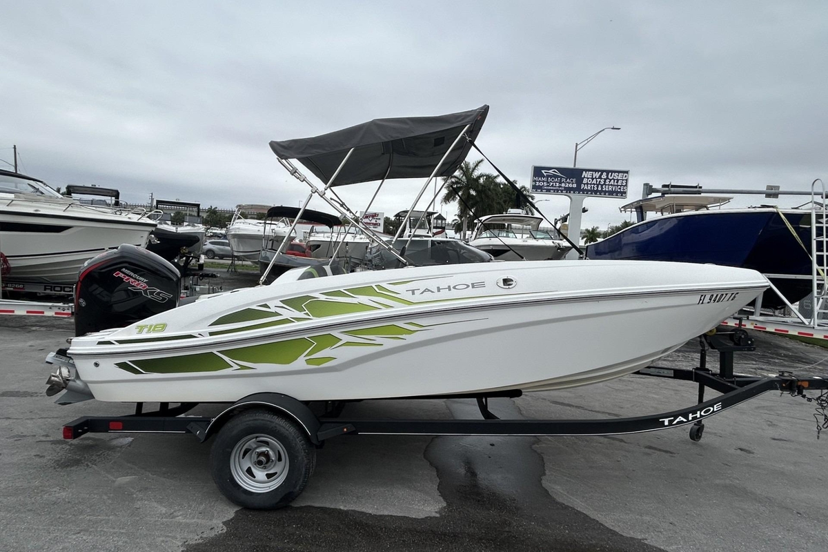 2022 Tahoe T18 - Sold Boat