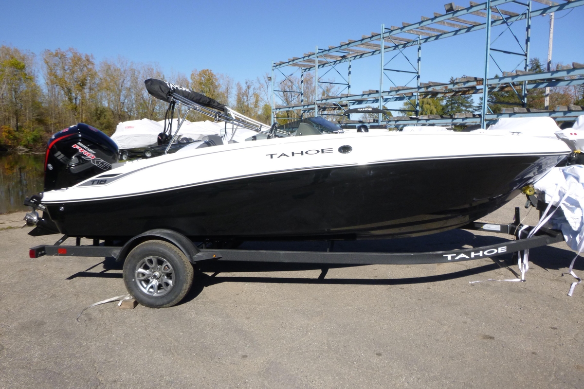 2026 Tahoe T18 - Sold Boat