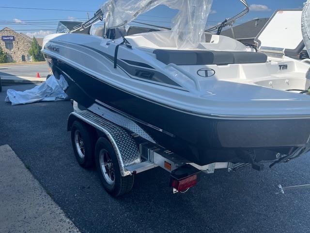 2025 Tahoe T21 - Sold Boat