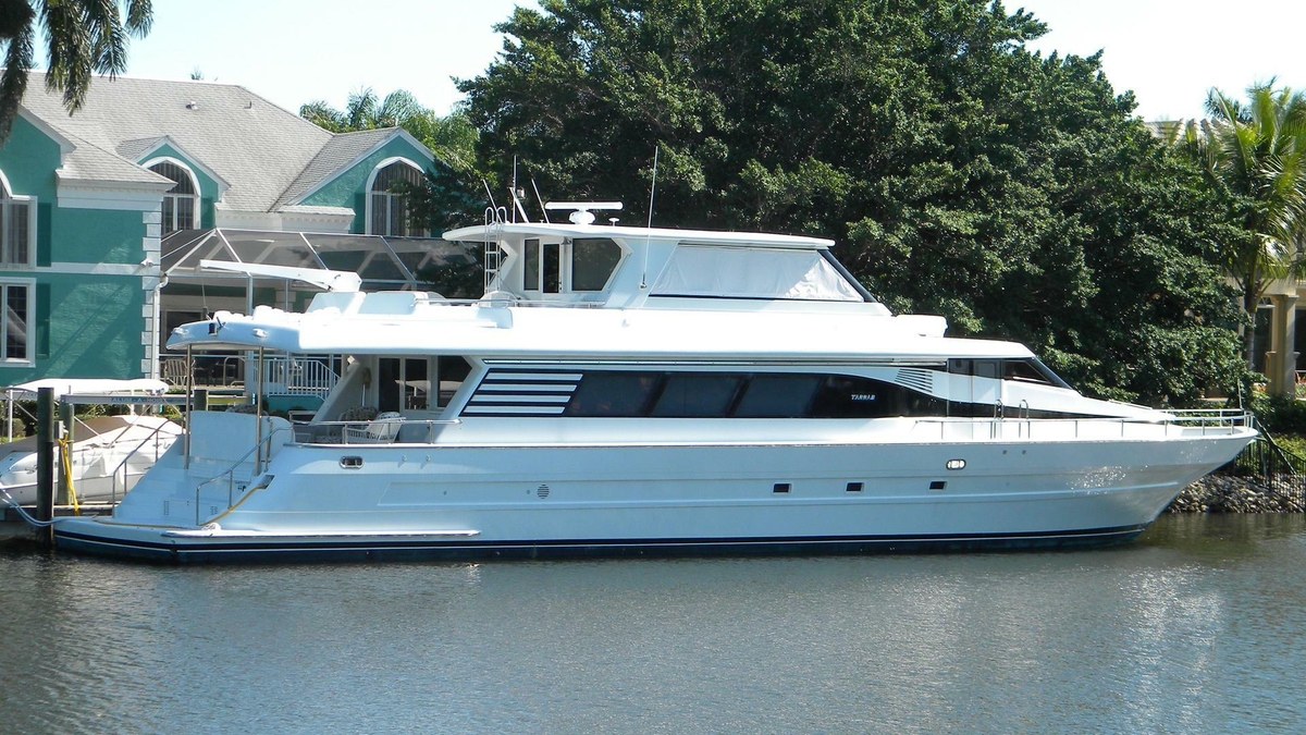1999 Tarrab Motor Yacht - Sold Boat