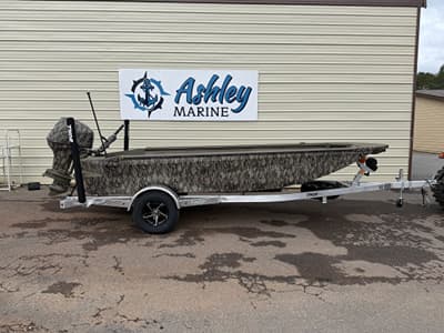 BOATZON | Thor Fish Hammer 1754 FISH HAMMER WITH LIVEWELL 2027