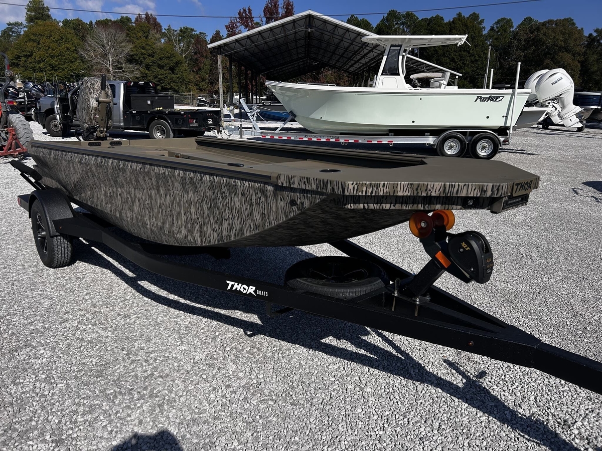 2026 Thor Fish Hammer 1754 LIVEWELL MODEL - Sold Boat