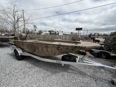 BOATZON | Thor Fish Hammer WITH LIVEWELLYAMAHA 60 2026