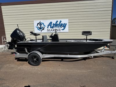 BOATZON | Thor LAKE HAMMER 1900 CC 2026