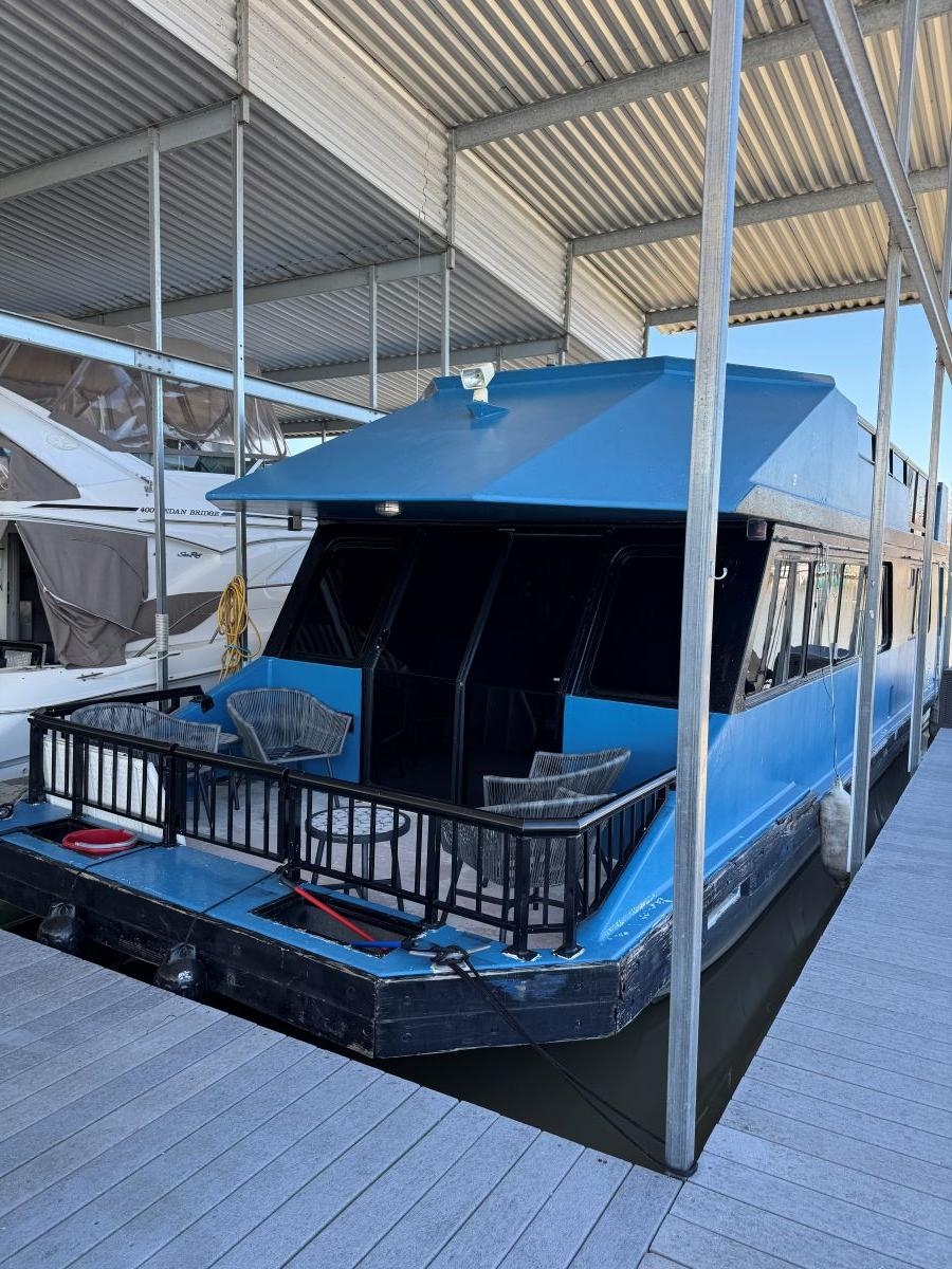 1988 Three Buoys 46 - Sold Boat