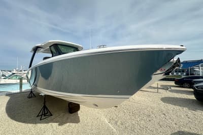 BOATZON | Tiara 34 LS 2026