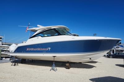 BOATZON | Tiara 34 LX 2023