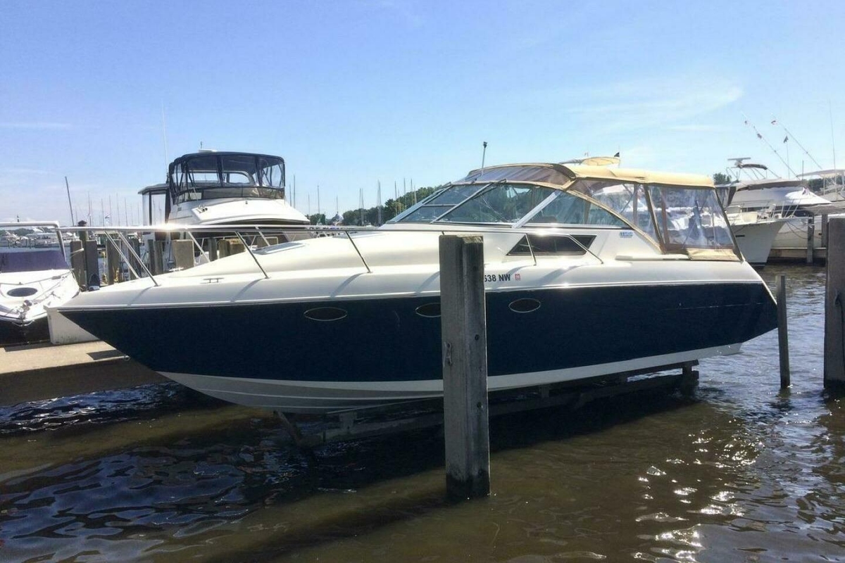 1988 Tiara Sport 310 SC - Sold Boat