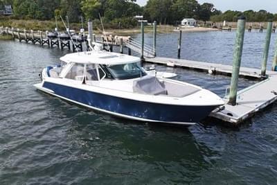 BOATZON | Tiara Sport 43 LS 2021