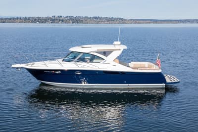 BOATZON | Tiara Yachts 3100 Coronet 2014