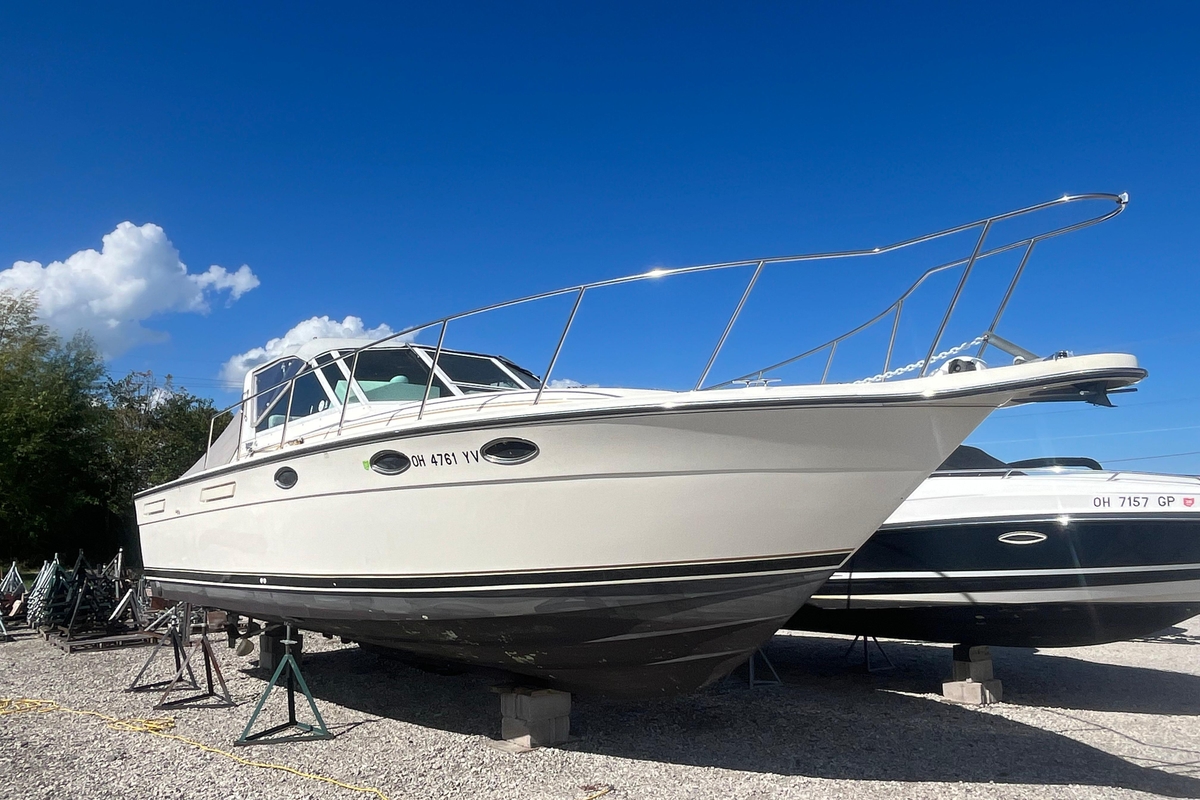 1987 Tiara Yachts 3100 Open - Sold Boat