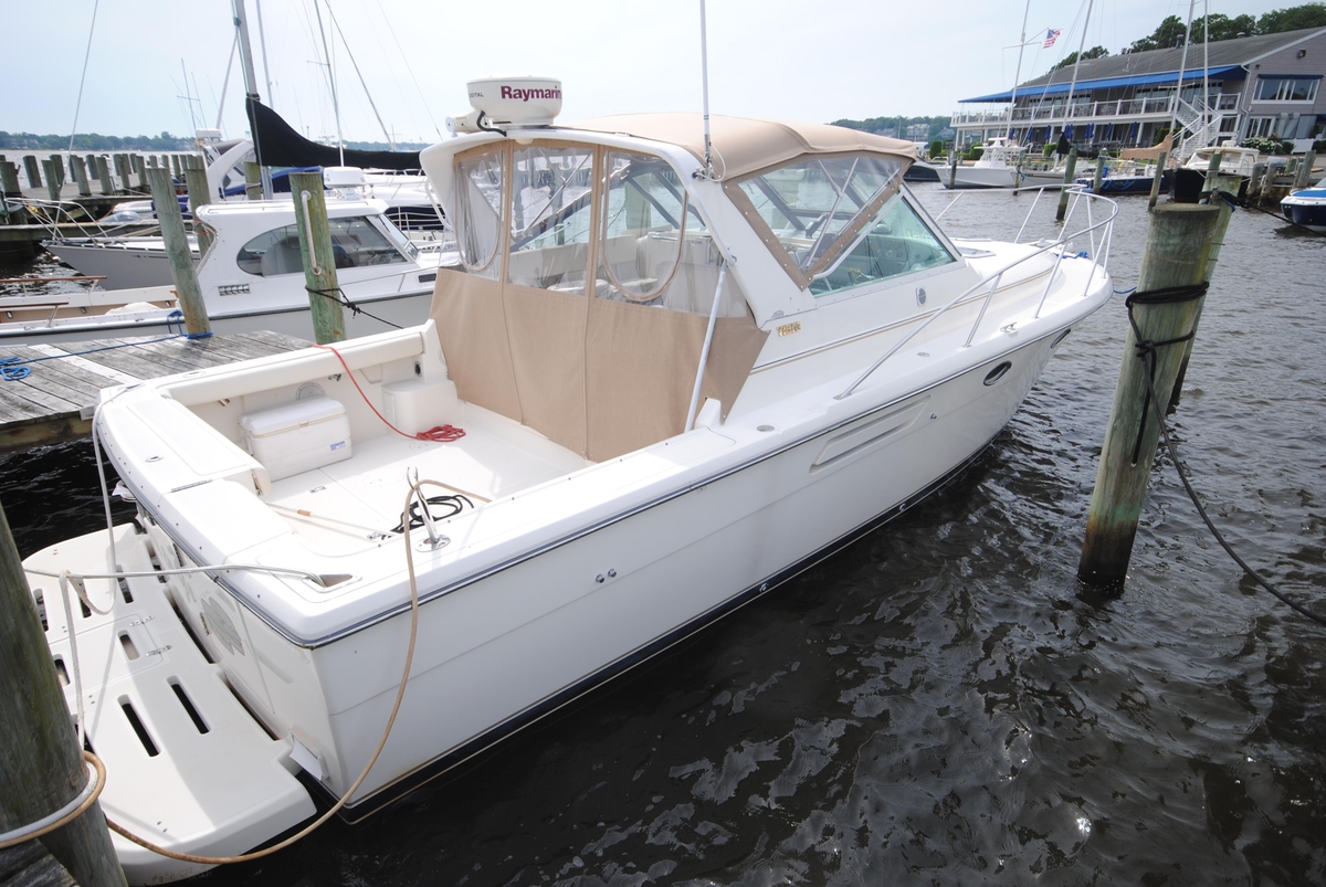 1996 Tiara Yachts 3100 Open - Sold Boat