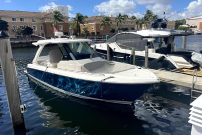 BOATZON | Tiara Yachts 34 LS 2019 BOATZON | Tiara Yachts 34 LS 2019