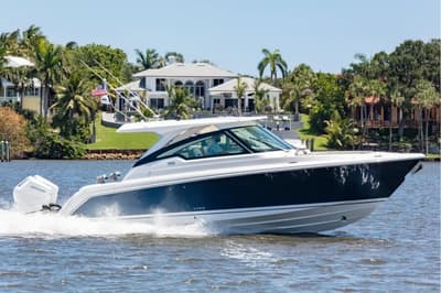 BOATZON | Tiara Yachts 34 LX 2027