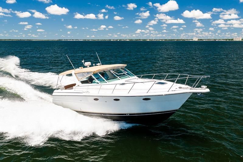 2000 Tiara Yachts 3500 Express - Sold Boat