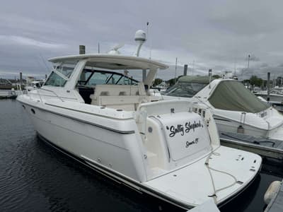 BOATZON | Tiara Yachts 3500 Express 2001