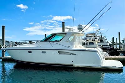 BOATZON | Tiara Yachts 3600 Sovran 2006