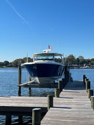 BOATZON | Tiara Yachts 38 LS 2021 BOATZON | Tiara Yachts 38 LS 2021