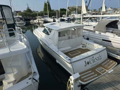 BOATZON | Tiara Yachts 3800 Express 2001 BOATZON | Tiara Yachts 3800 Express 2001