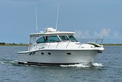 BOATZON | Tiara Yachts 3800 Open 2004