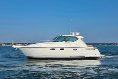 BOATZON | Tiara Yachts 3900 Sovran 2007