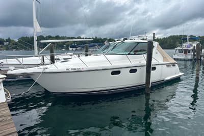 BOATZON | Tiara Yachts 3900 Sovran 2007 BOATZON | Tiara Yachts 3900 Sovran 2007