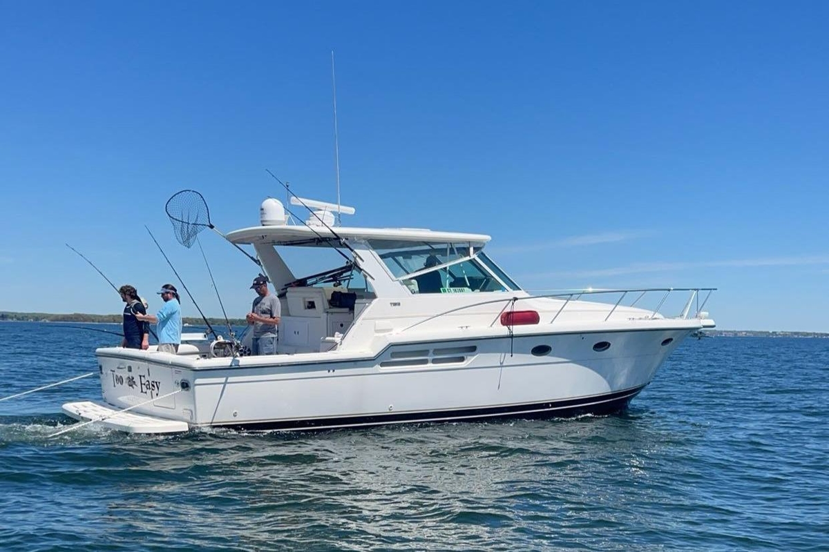 2002 Tiara Yachts 4100 Open - Sold Boat