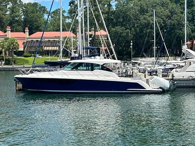 BOATZON | Tiara Yachts 43 LE 2023 BOATZON | Tiara Yachts 43 LE 2023