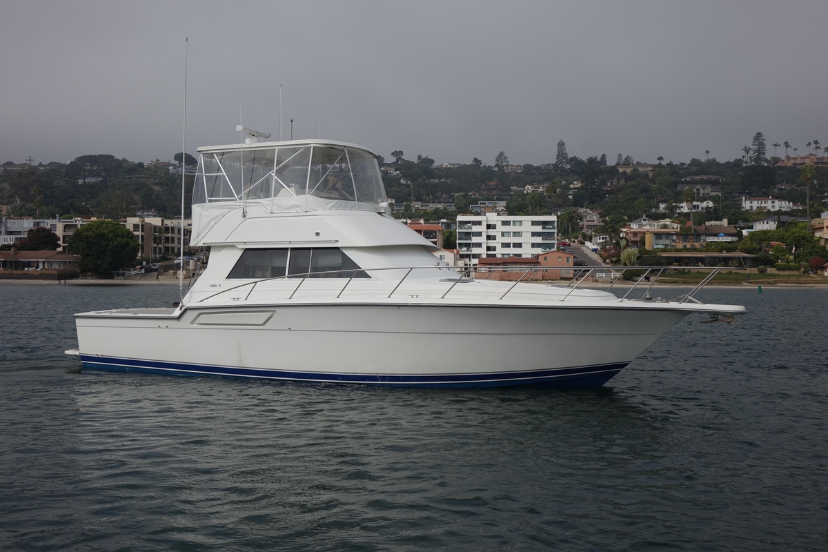 1990 Tiara Yachts 4300 Convertible - Sold Boat