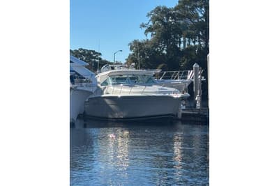 BOATZON | Tiara Yachts 4300 Convertible 1993