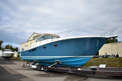 BOATZON | Tiara Yachts 4300 Open 2016