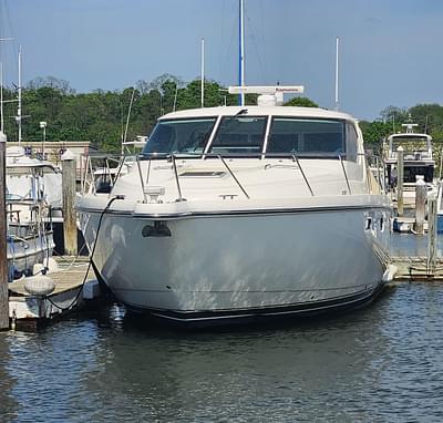 BOATZON | Tiara Yachts 4300 Sovran 2006