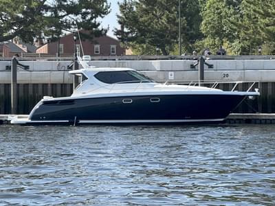 BOATZON | Tiara Yachts 4300 Sovran 2009 BOATZON | Tiara Yachts 4300 Sovran 2009