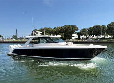 BOATZON | Tiara Yachts 48LS 2024