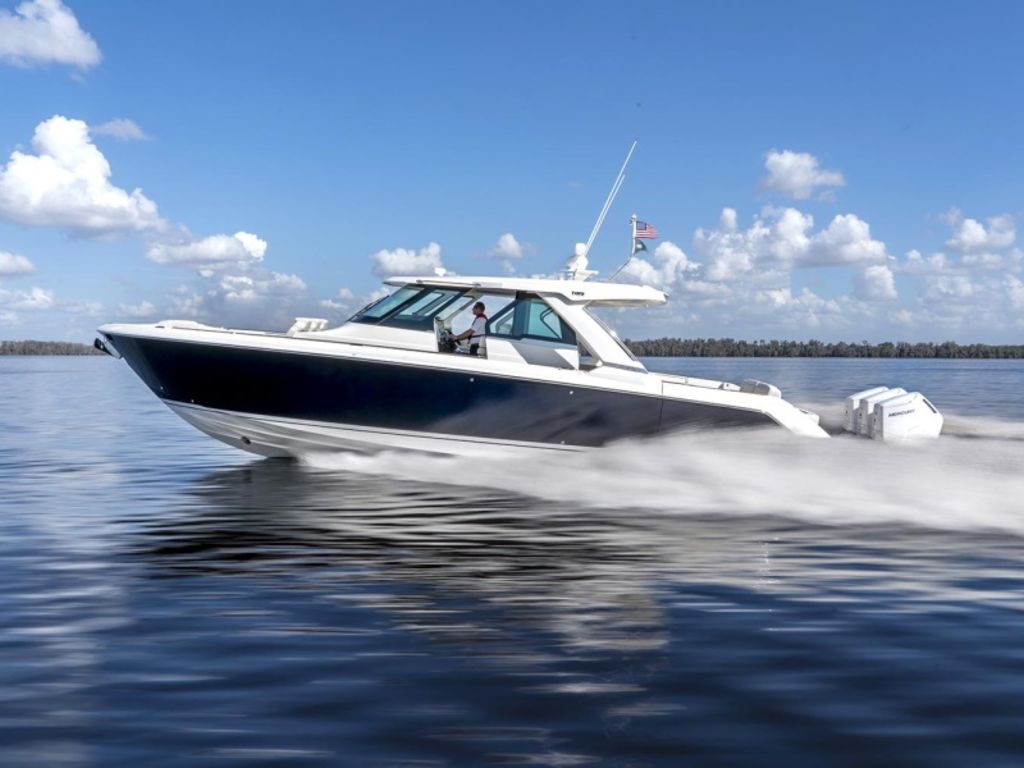 2026 Tiara Yachts 48LS - Sold Boat