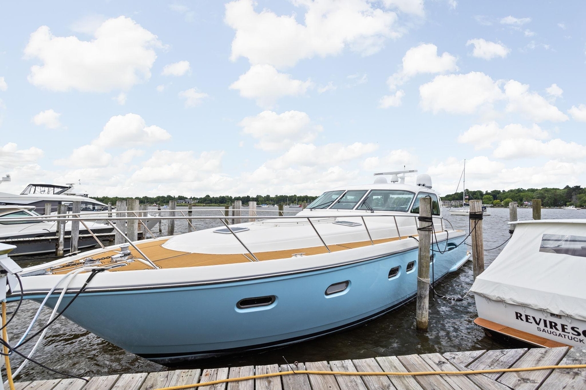 2003 Tiara Yachts 5200 Sovran - Sold Boat