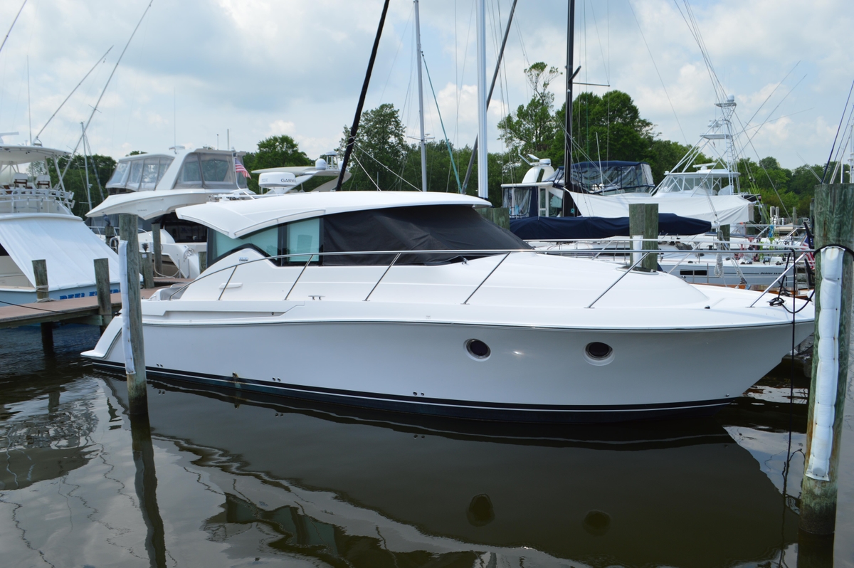 2019 Tiara Yachts C39 Coupe - Sold Boat